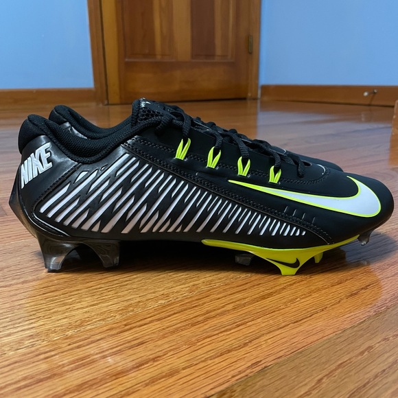 Nike Vapor Edge 360 VC Men’s Size 7.5 Vapor Carbon Football Cleats DO6294-001. - Picture 3 of 13